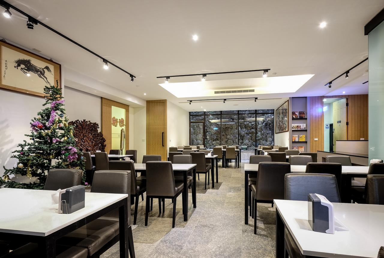 Country Garden Hotel Thành phố Gia Nghĩa Ngoại thất bức ảnh