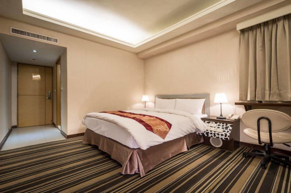 Country Garden Hotel Thành phố Gia Nghĩa Ngoại thất bức ảnh